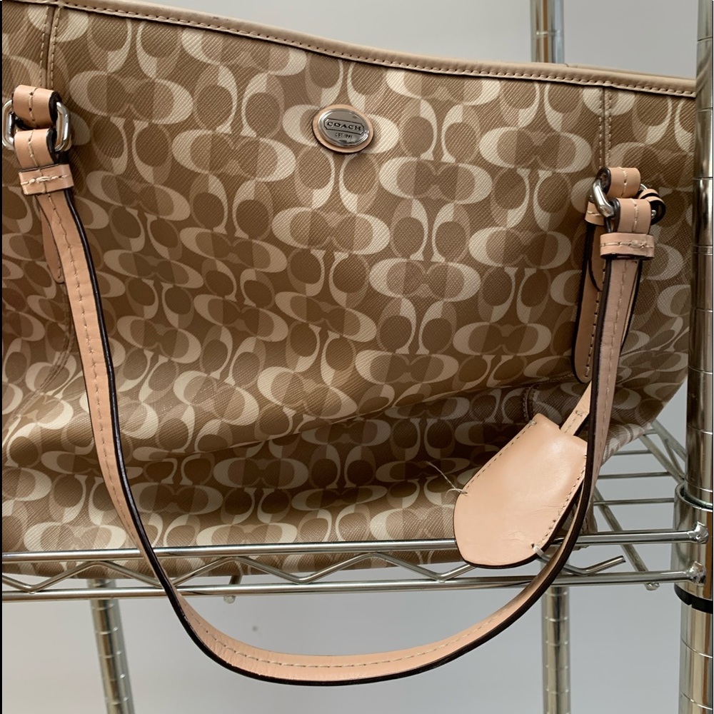 Large Coach tote
